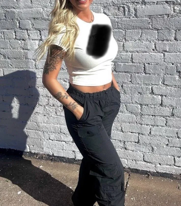 31 [MF4M] DFW Anniversary threesome. Looking for under 40, clean, and cut.