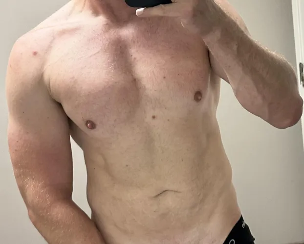 45 [M4F] #NOLA - tall, strong, handsome, kinky man looking for F, 20ish-35