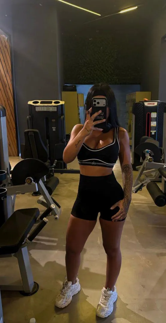 calm posture, noticeable effect