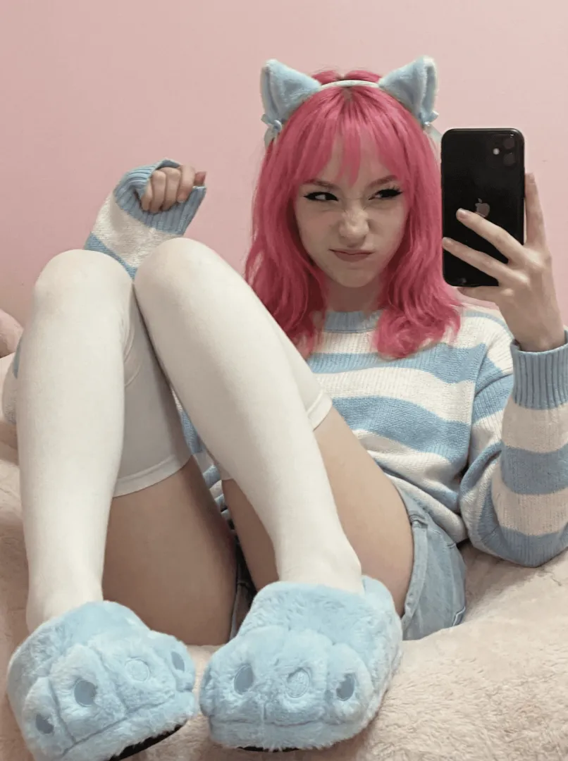 do u think pink works with blue?