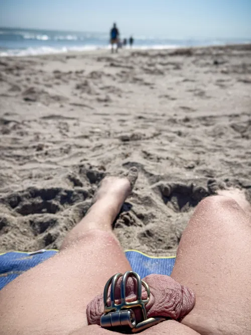 Even if she won’t let me unlock to go to the beach, it won’t stop me. The sun feels amazing.