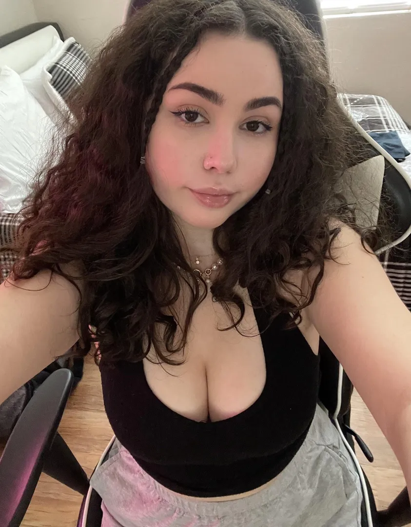 [F] Downtown Greenville – Available Now