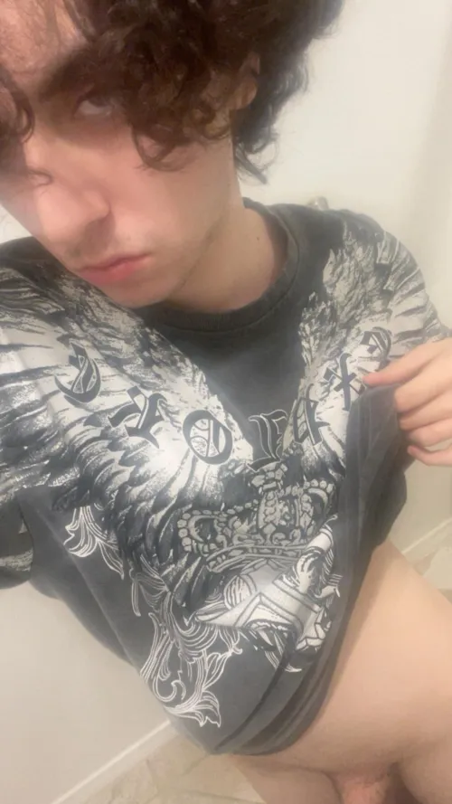 FB4A 19 SoCal in the 805 high asf big drivers so treat me however