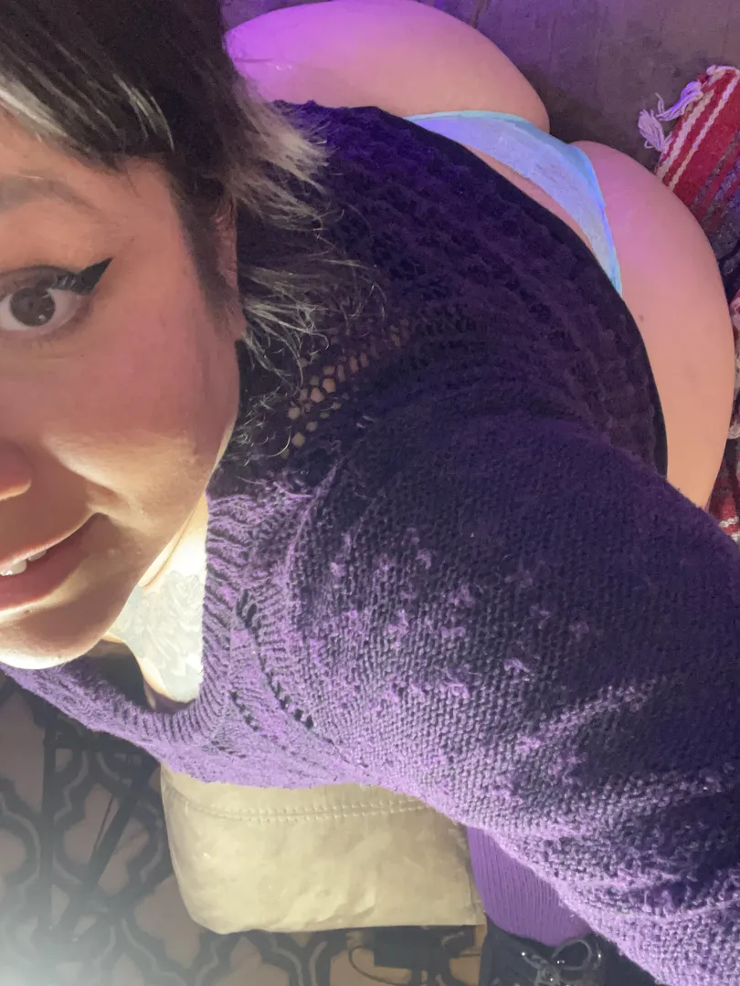 I have all day to use my thick ass to milk the loads out of you