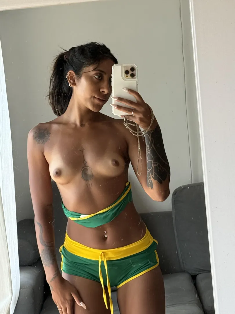 I tanned my whole body except my tits