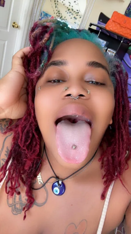 I’m back and ready to eat you up  {f}