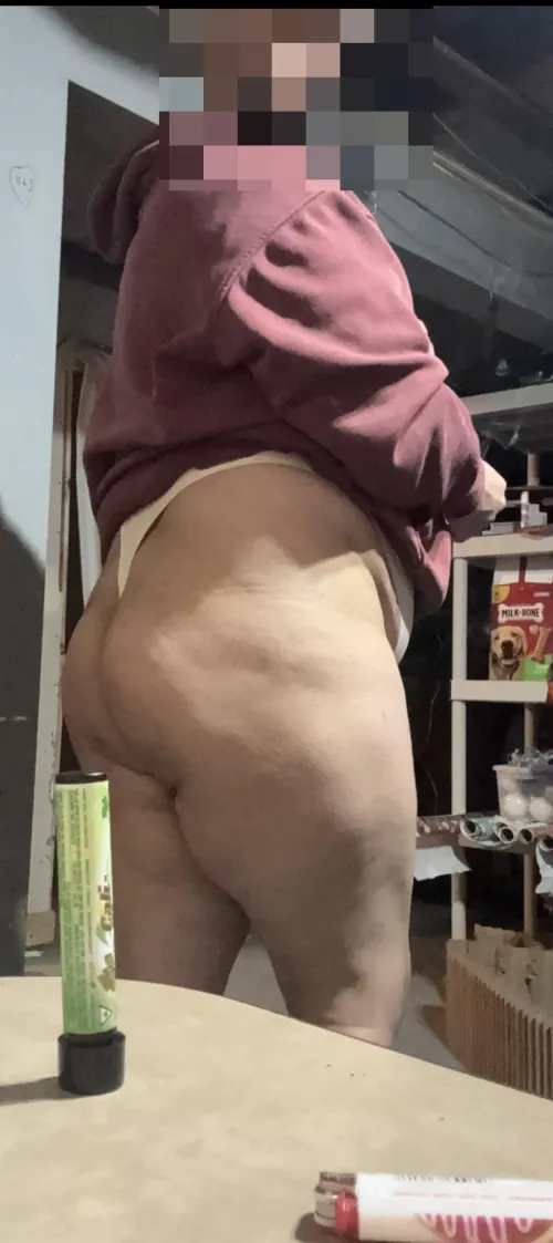 Southeastern Michigan stoner  