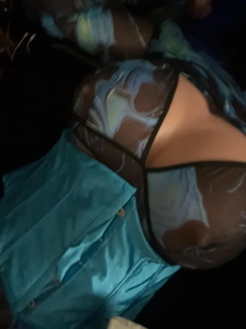 T4A 23 cross dresser looking for a college aged BWC to suck :)