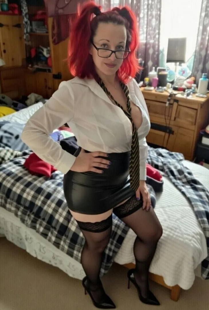 The wife ready for night out
