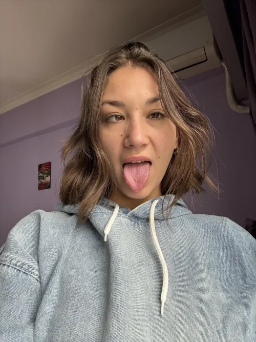 watch my eyes roll for you, and tongue twirl in desperation