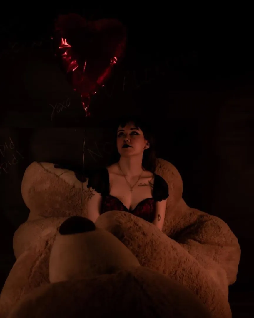 Wonder what I could do to you 