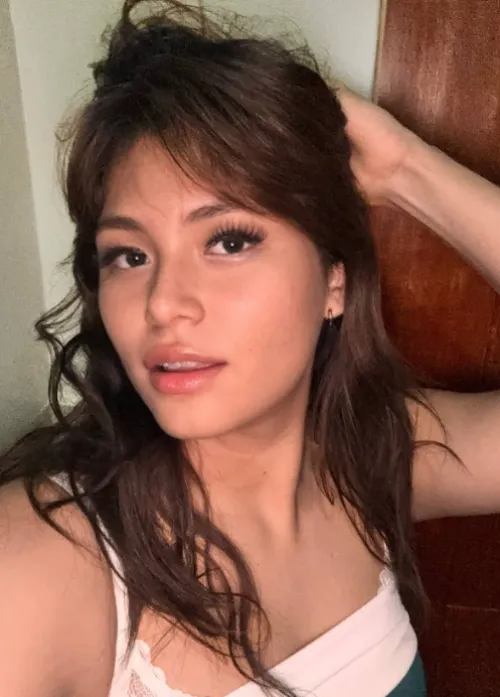 Wondering if older men think I’m attractive even with braces