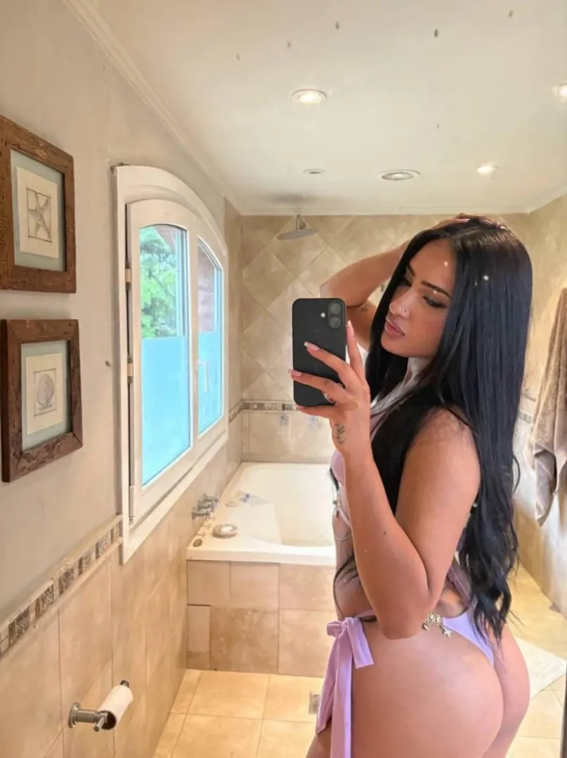 19 [F4M] just want a hard, rough fuck in my ass. Free this weekend? Let’s talk