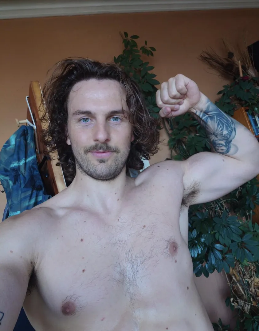 (31) Just got back from the gym 