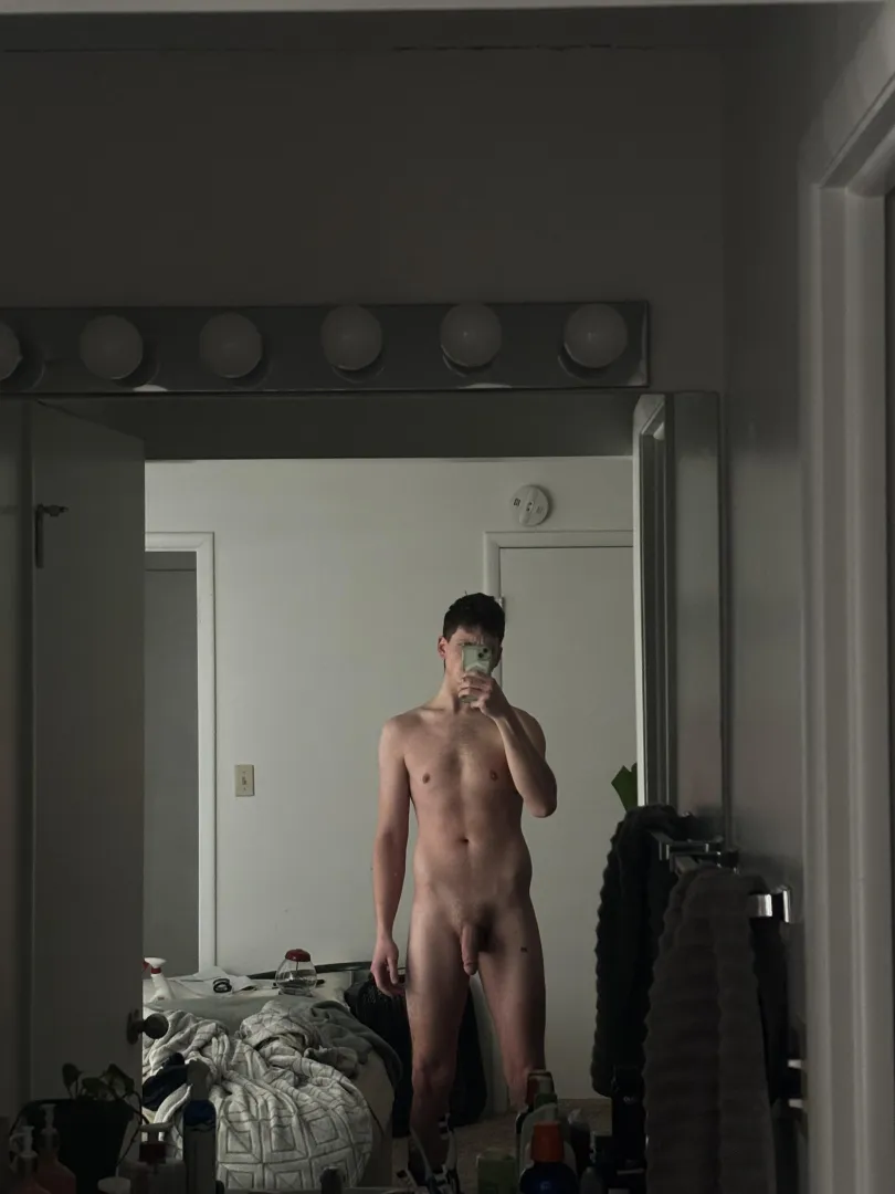 Come get this dick wet