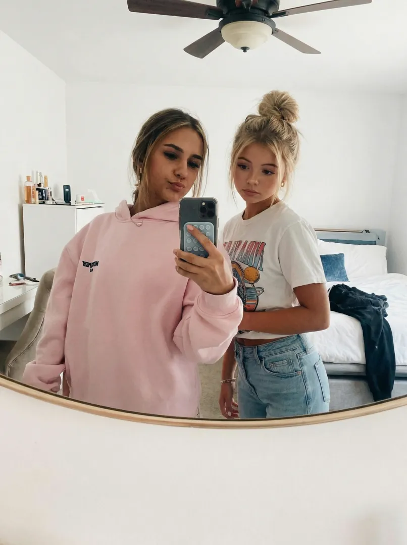 do i look like id behave or are we past that :3