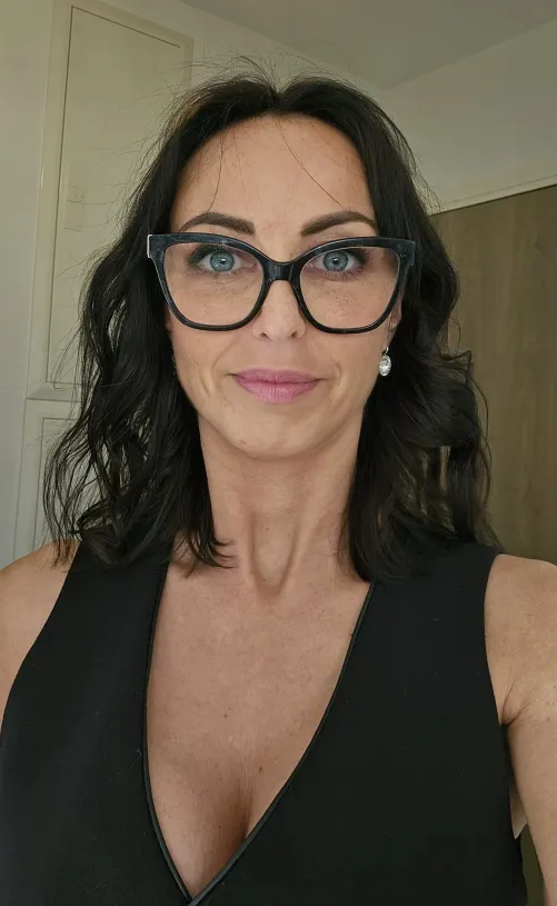 Do you think older women just like me are really attractive ?