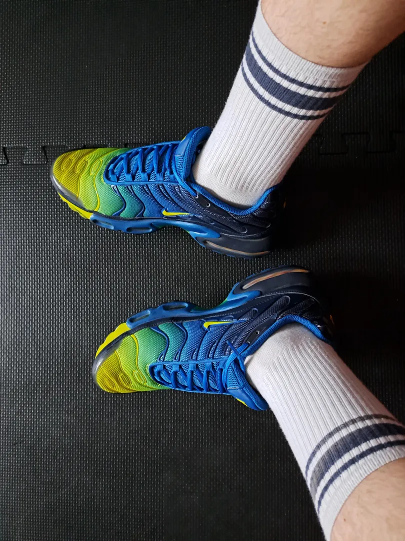 Hot nikes with my three weeks worn socks I already sold