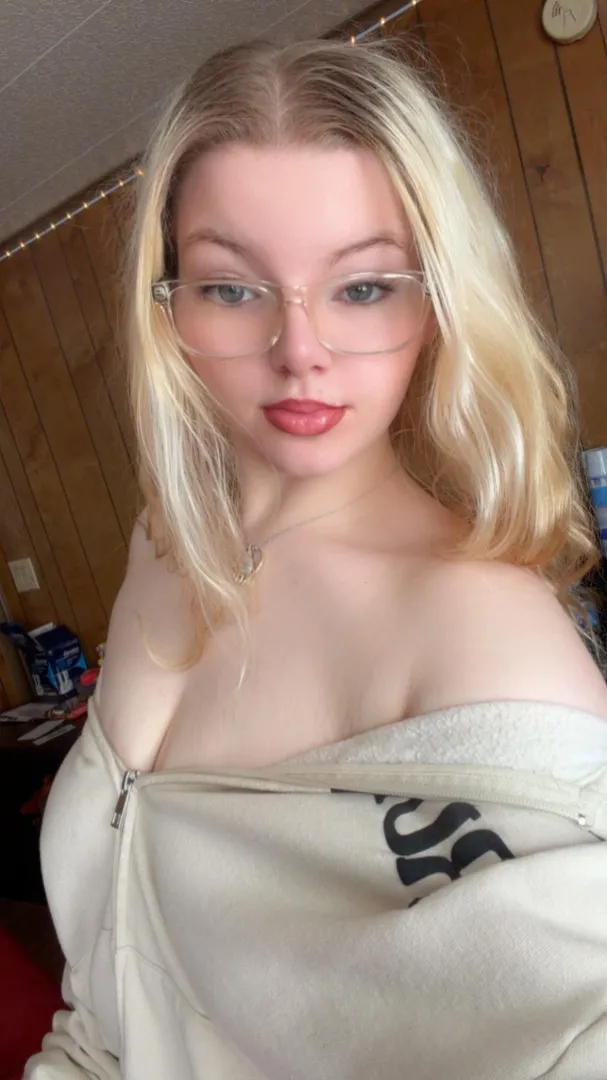 I’ve been waiting for you to notice me 