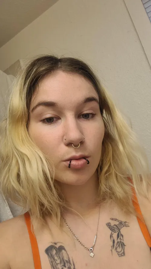 Kiss my pierced lips