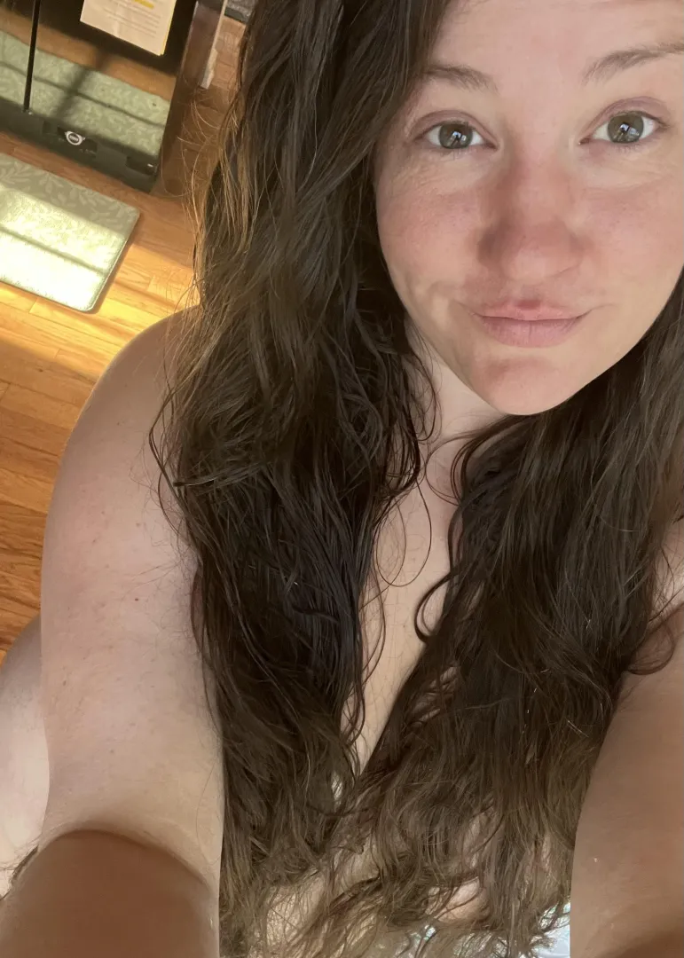 Long hair and sunshine ☀️