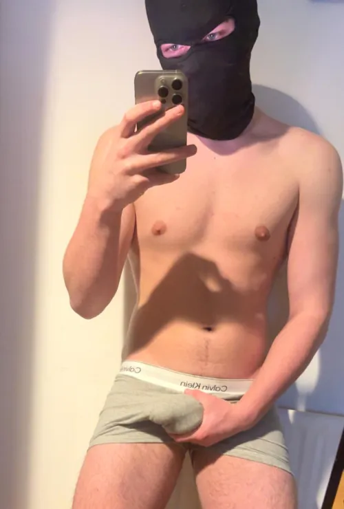 M19 british chav- who wants a pair to sniff? Dm me x