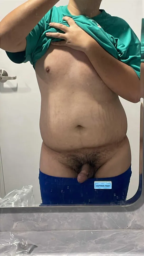 (M20) make me hard, dm me your dick and body pics