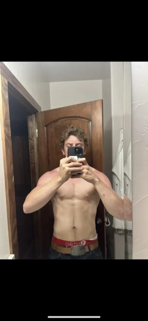 M23 horny af looking to stroke with some bros all is welcome bbc around my age gets extra points