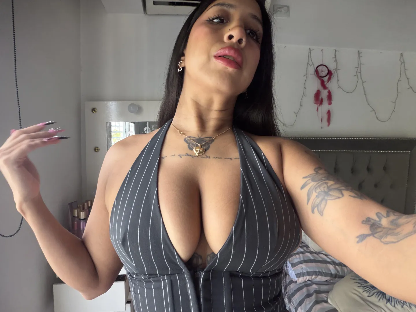 my page is on fire! suscribe