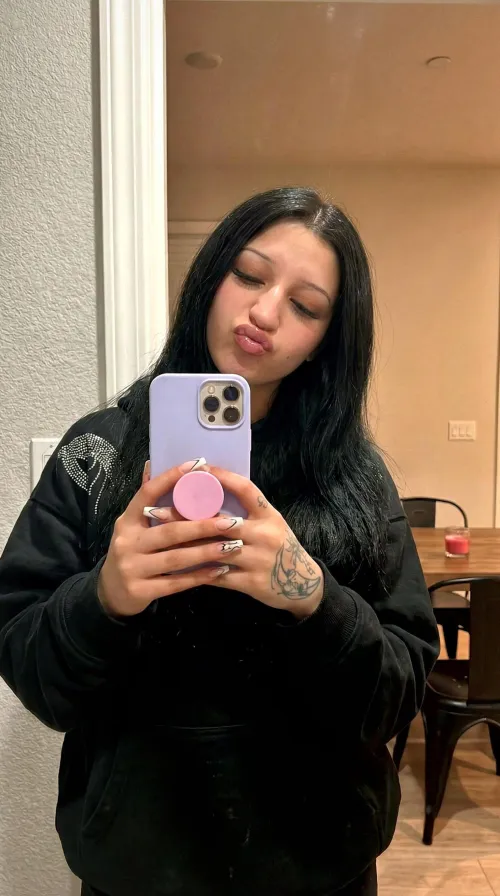 suck my lips and get down, stranger