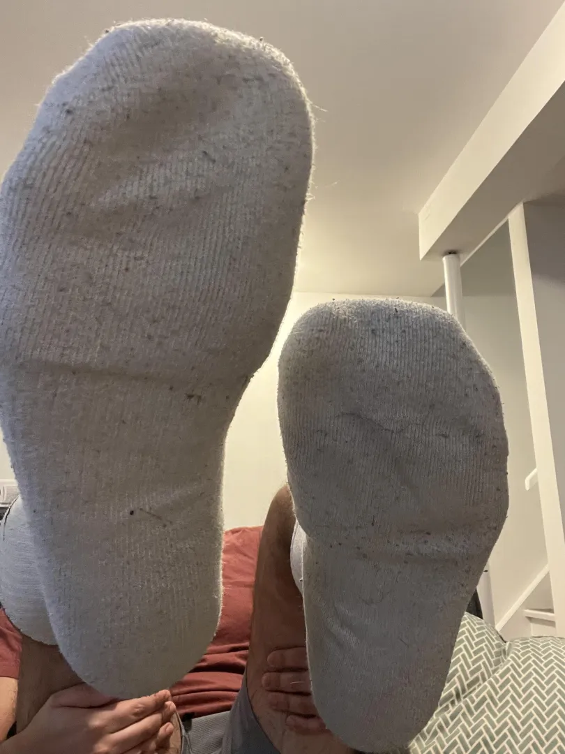 Wanna give me a foot rub?