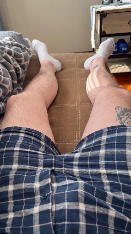 (34) straight for bros. Can be sfw or nsfw.