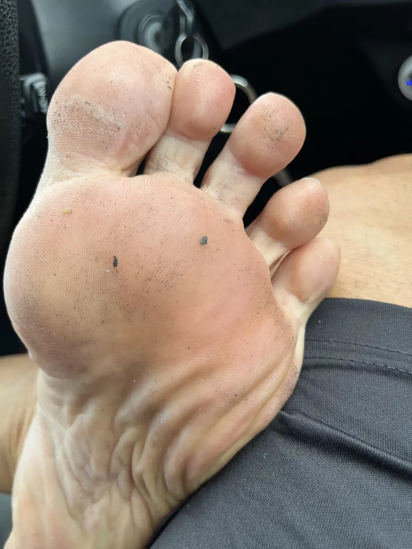 Barefoot gym workout