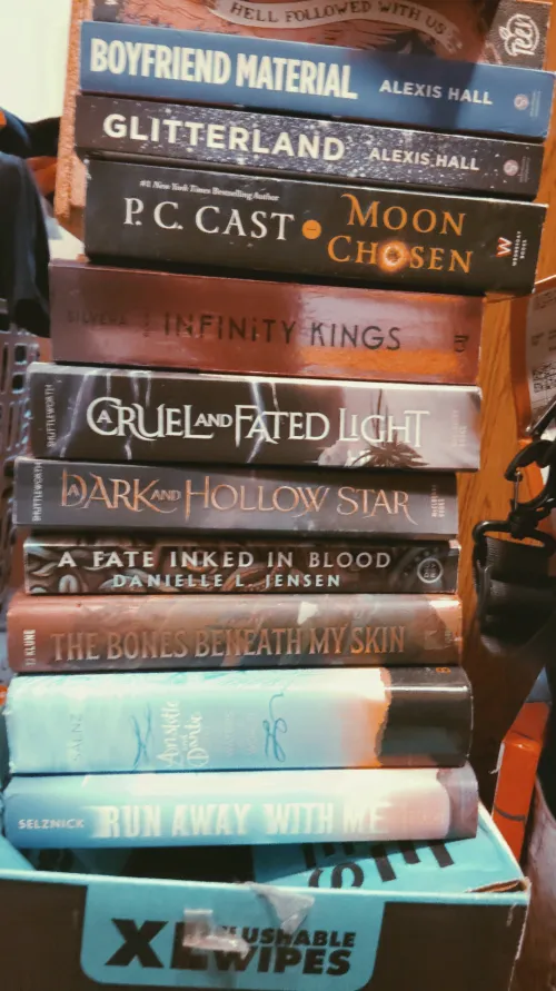 Genrequeer reading list?