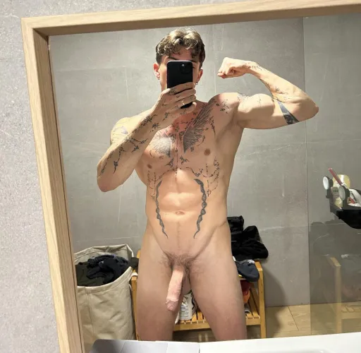 Goon to my muscles [26]