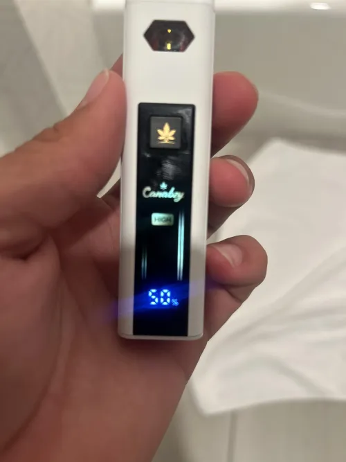 Is this gas or ass my tolerance too high to tell