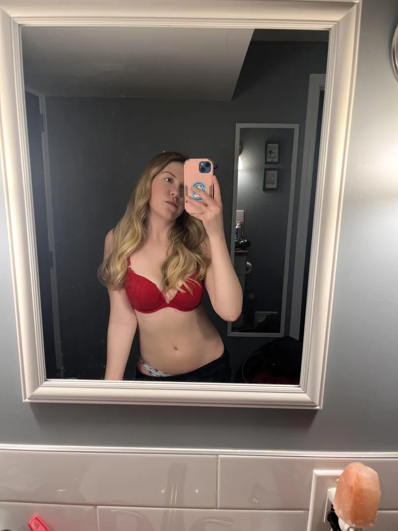 It’s my birthday month! Come support ❤️