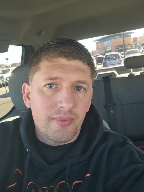 Just hanging around austin area. Hit me up.