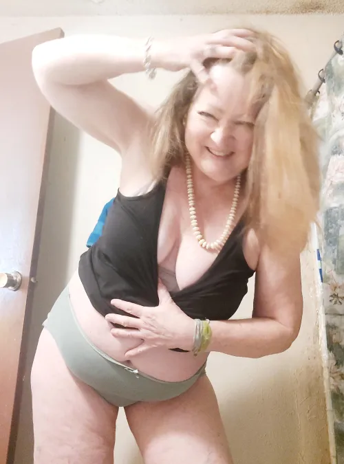 Let's have a very naughty Sunday funday