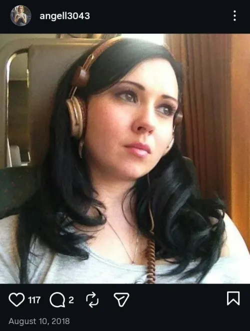 Which modern girl could a next Angell Summers?