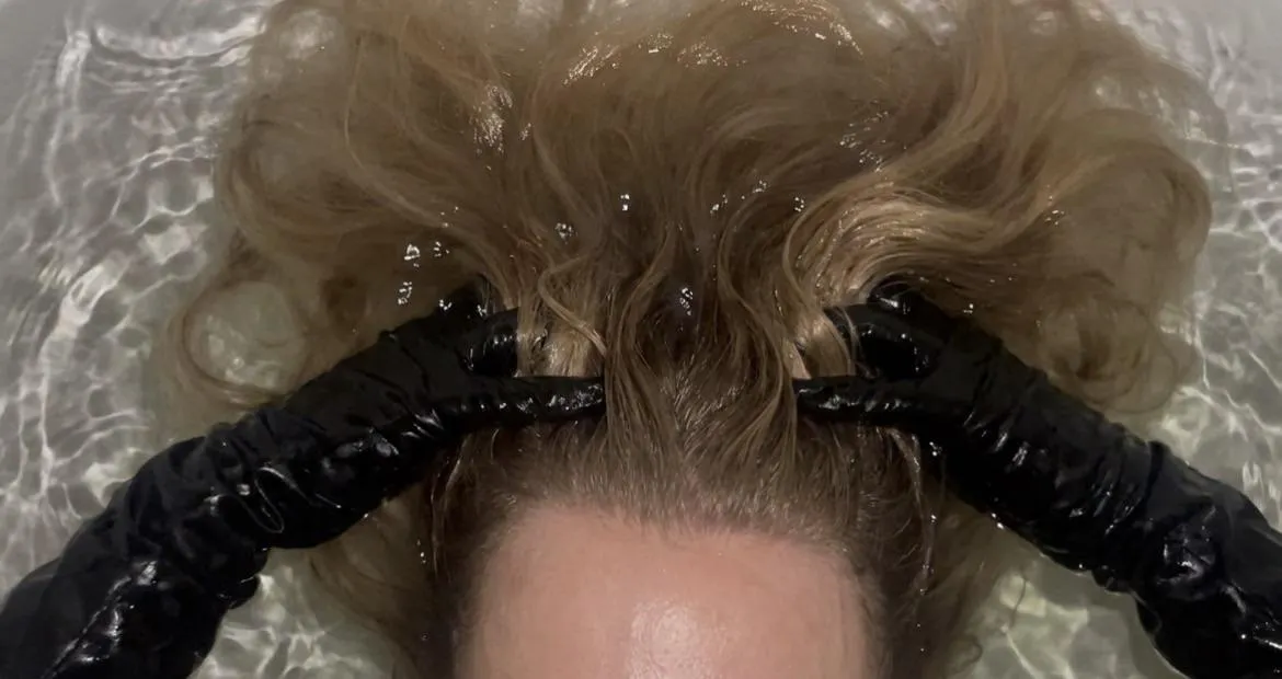 Who would dare run their fingers through my wet hair?! Now imagine this in motion…