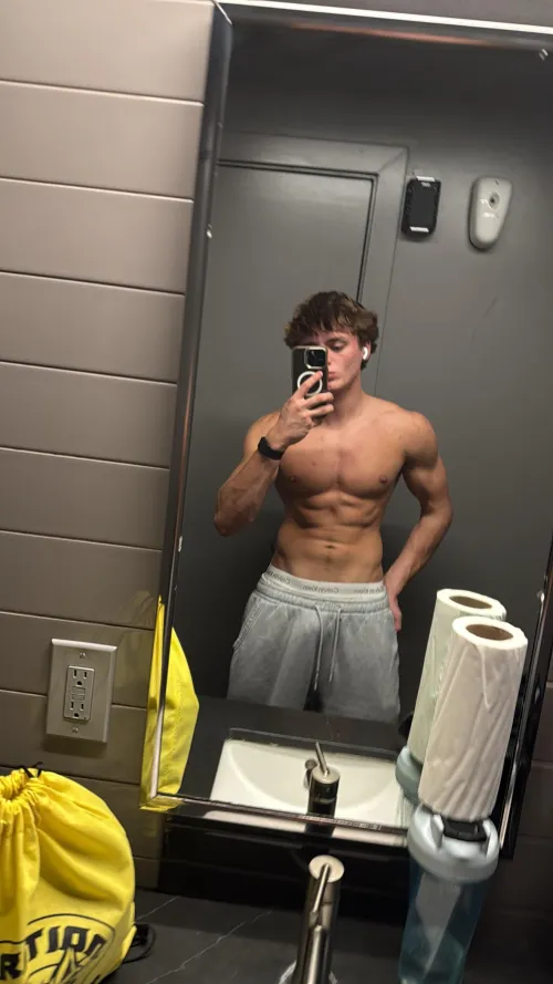 Who’s serving me today?