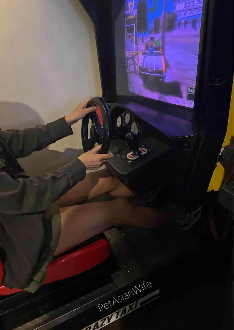 Would you Bang your crazy Asian Taxi driver? 