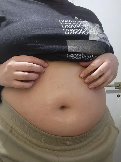 Sharing my Deep bellybutton