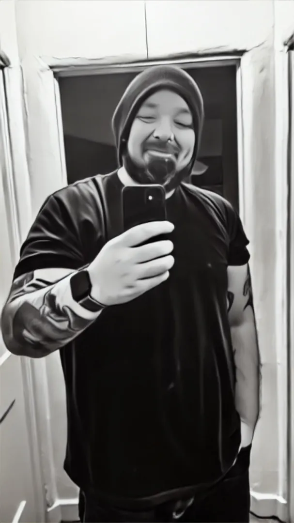 43 [M4F] single no kids no ex drama, looking…