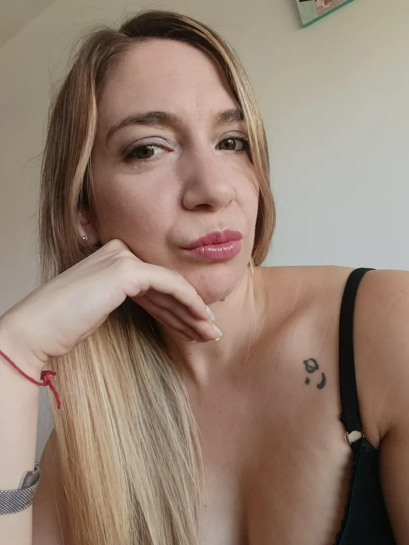 A soft glow... is it sexy?