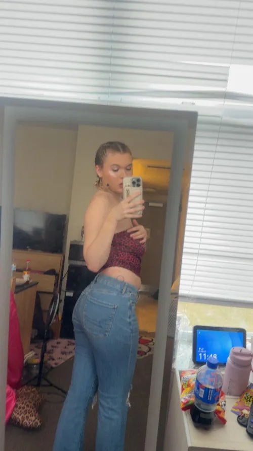 ass is all for your eyes