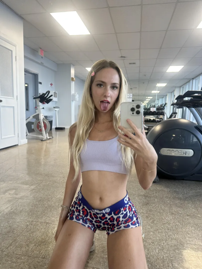 gym glow and my perfect selfie is all yours