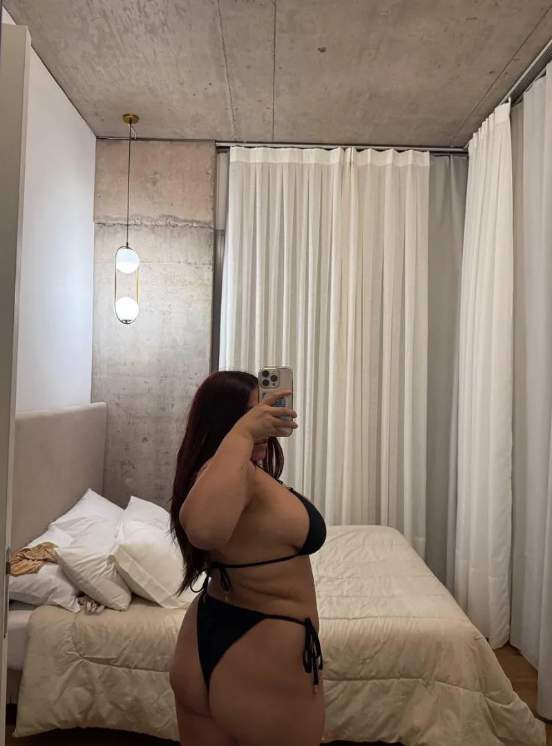 My self-esteem is pretty low tbh, so tell me exactly what you’d do to this chubby body