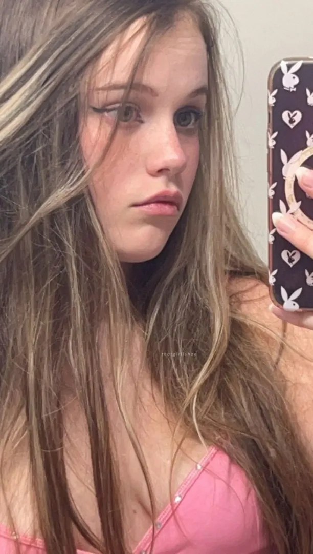 Playful mood, pretty face